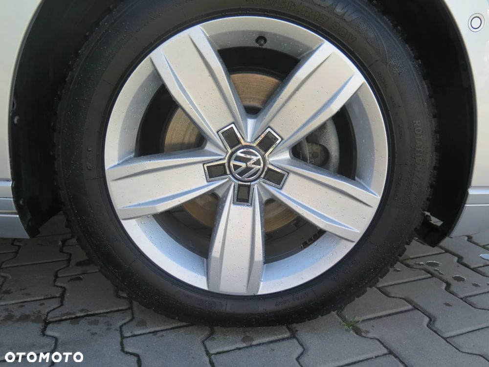 Volkswagen Passat Variant 2.0 TDI 4Mot Elegance DSG - 11