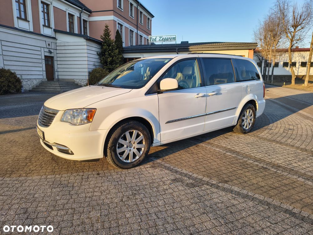 Chrysler Town & Country 3.6 Touring - 2