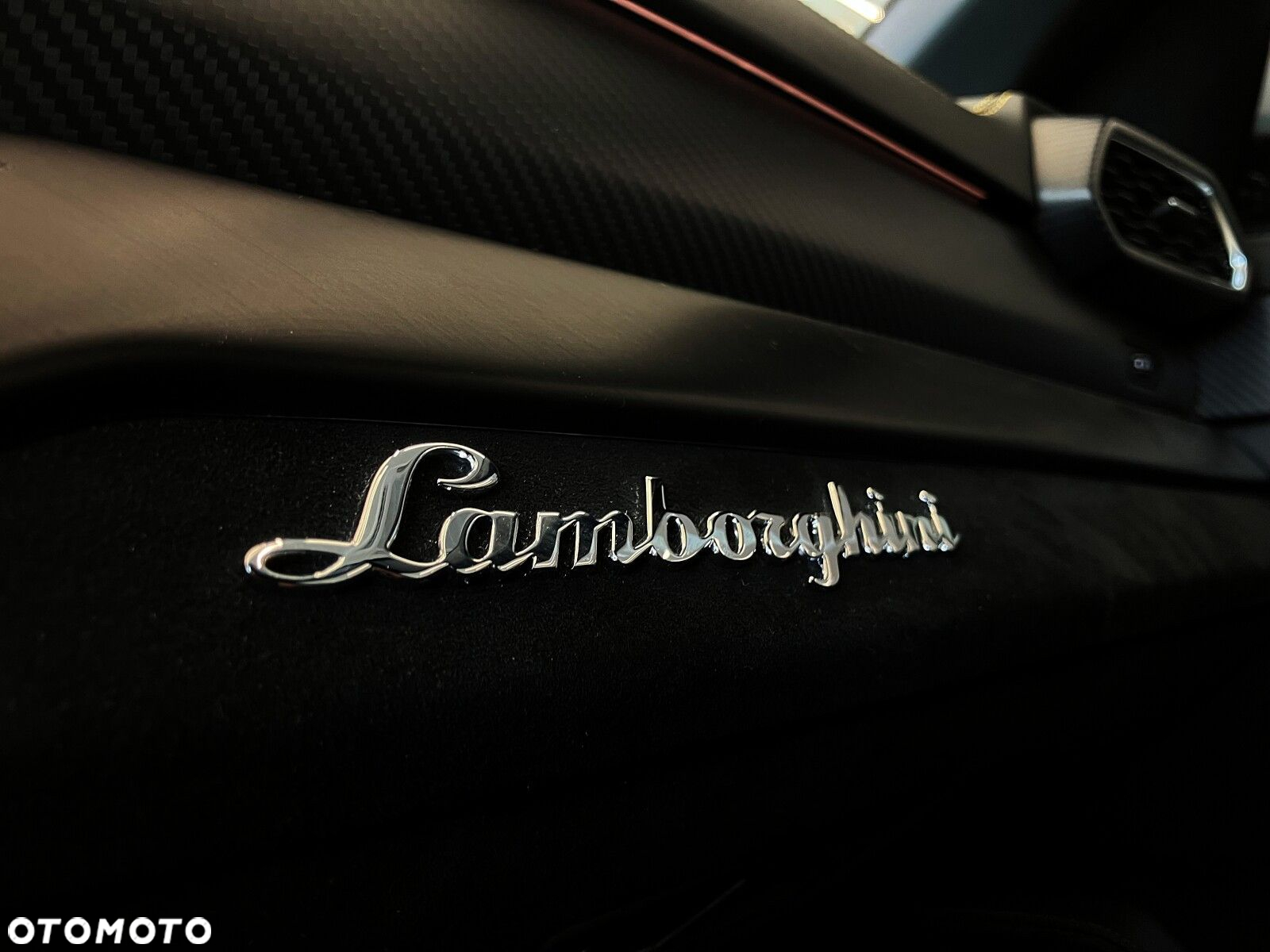 Lamborghini Urus - 25