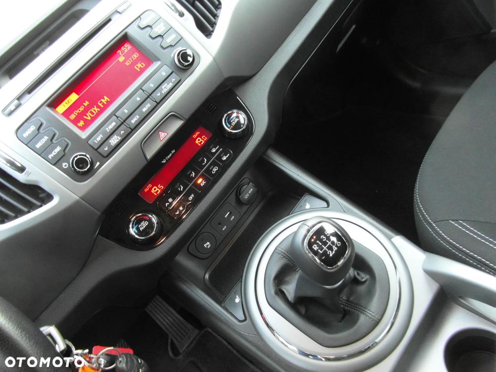 Kia Sportage 1.7 CRDI 2WD Vision - 25