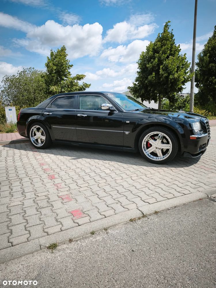 Chrysler 300C 5.7 V8 Hemi - 6