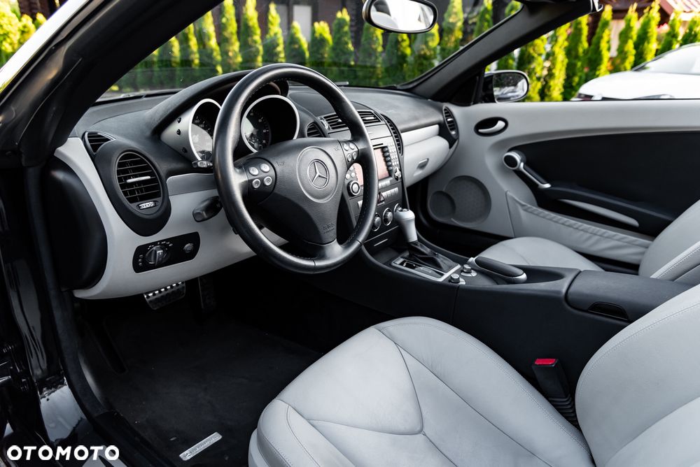 Mercedes-Benz SLK - 17