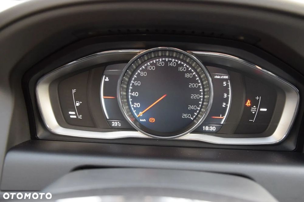 Volvo XC 60 D4 Summum - 27