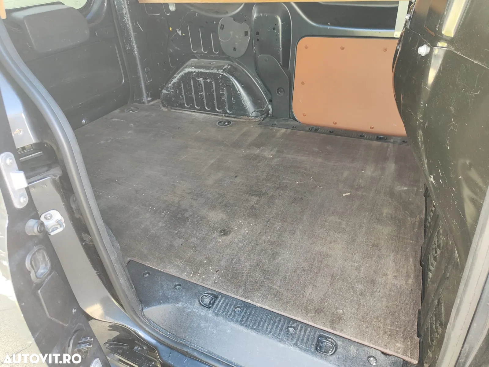 Dacia Dokker 1.5 dCi 75 CP Ambiance - 12