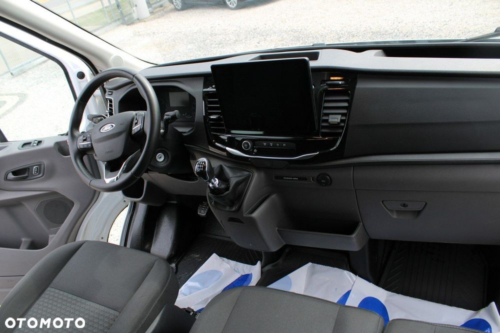 Ford Transit - 33