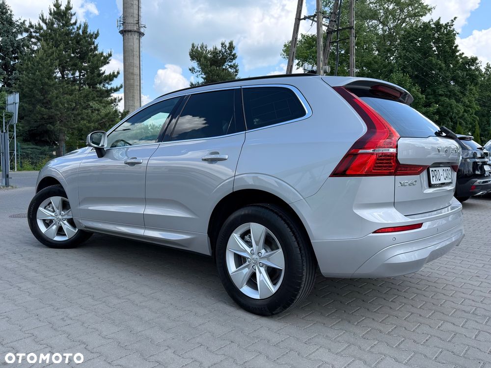 Volvo XC 60 B4 D Geartronic Momentum Pro - 9