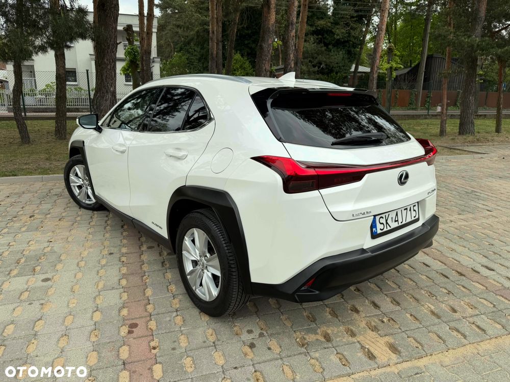 Lexus UX 250h Elegance 2WD - 7