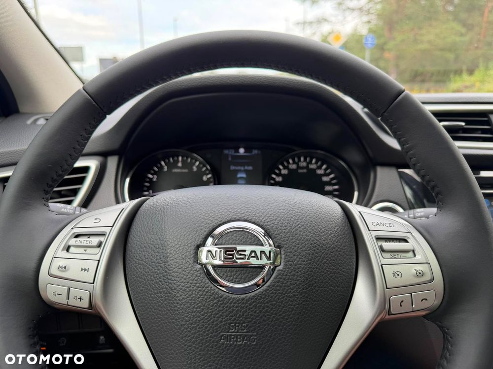 Nissan Qashqai 1.2 DIG-T Tekna - 26