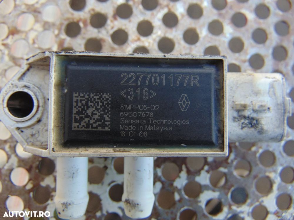 Senzor presiune gaze Renault Master cod 227701177r opel movano nissan nv400 qashqai x trail dacia duster - 2