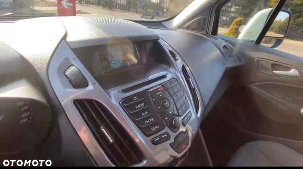 Ford Tourneo Connect Grand - 6
