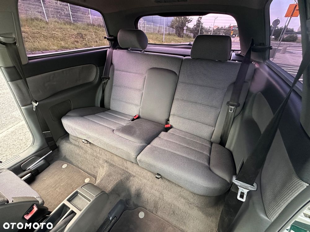 Audi A3 3-drzwiowe 1.6 Ambition - 18