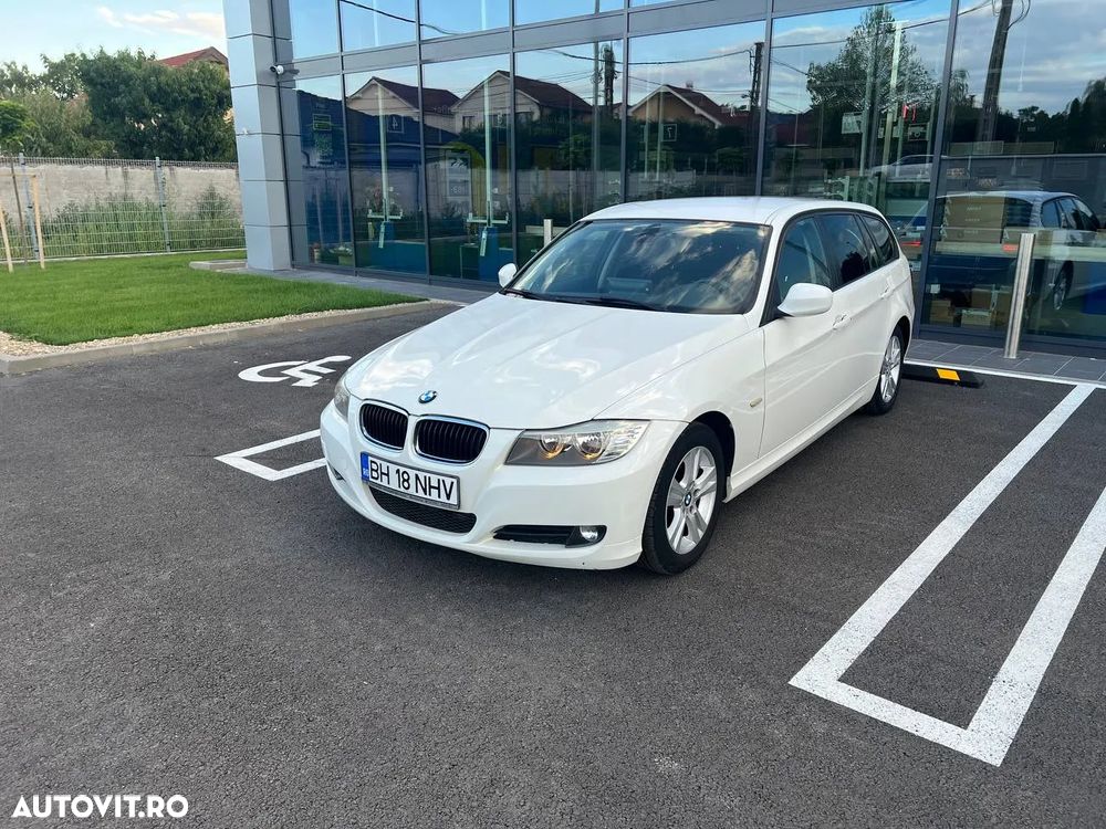 BMW Seria 3 318d - 3