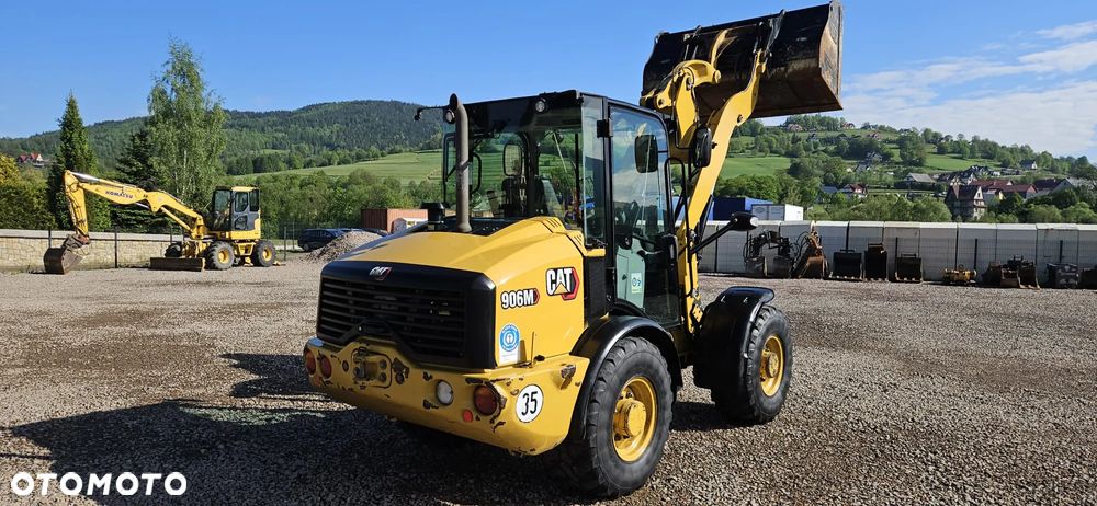 Caterpillar 906M - 3