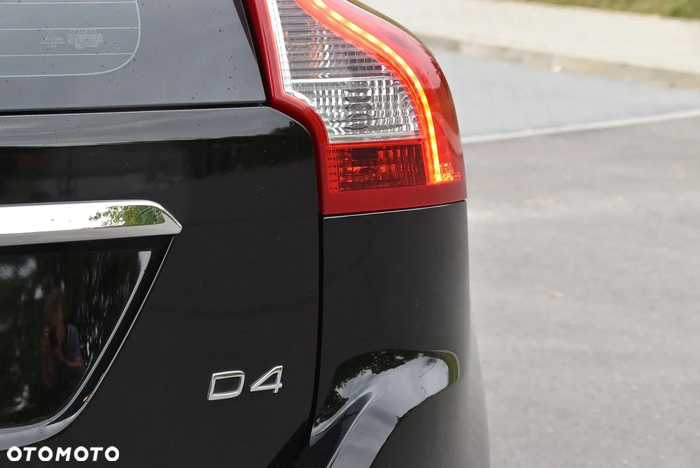 Volvo XC 60 D4 Drive-E Kinetic - 11