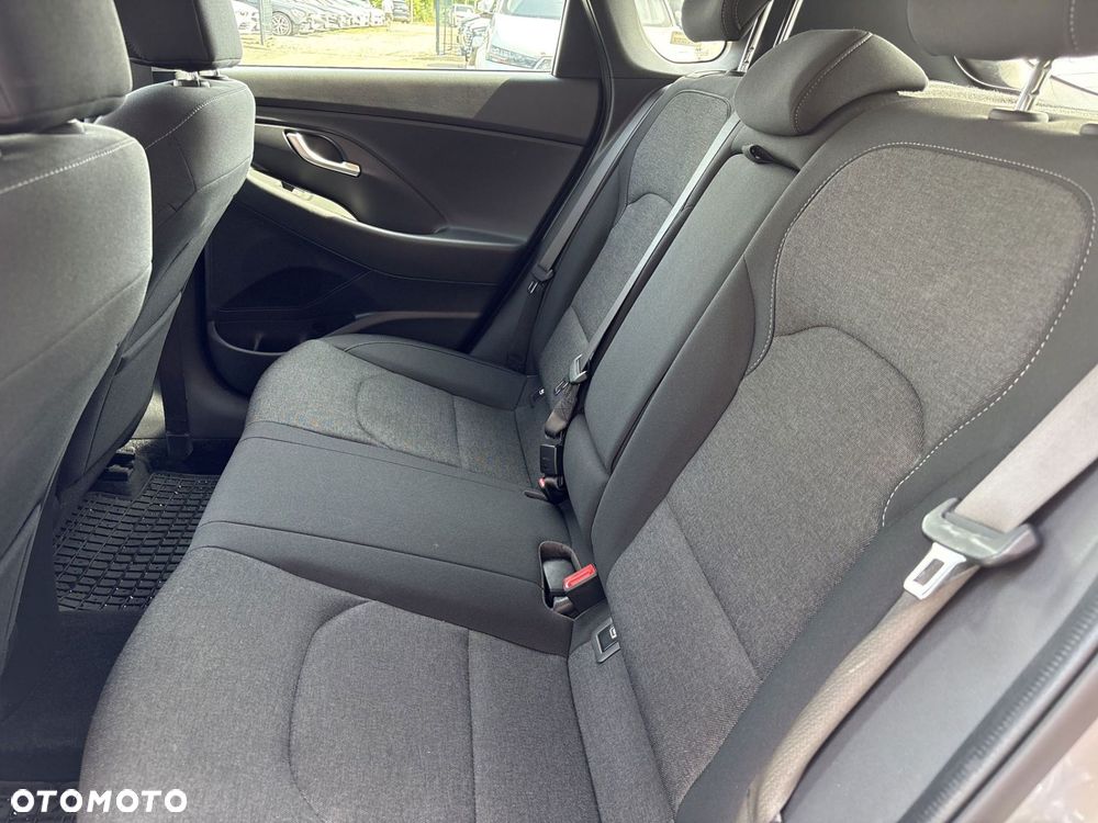 Hyundai i30 1.5 DPI Comfort - 16