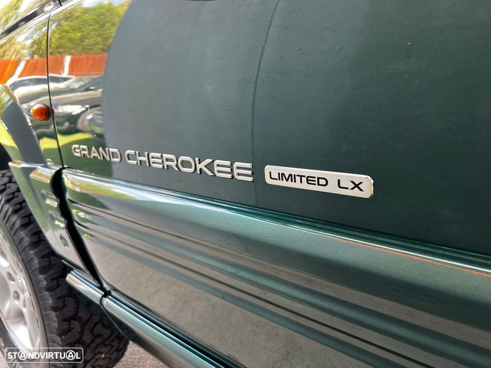 Jeep Grand Cherokee 5.9 LX - 44