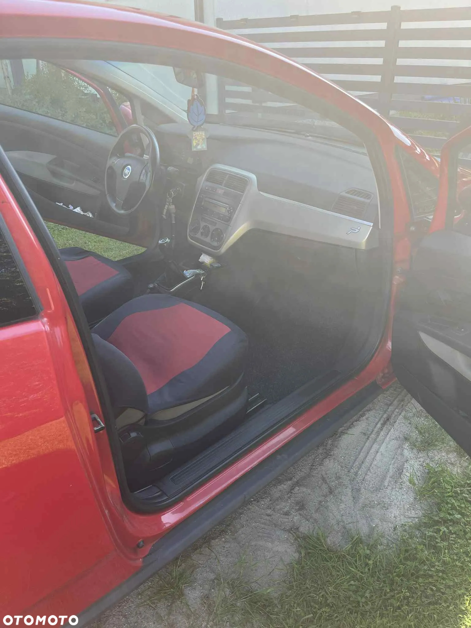 Fiat Grande Punto - 12