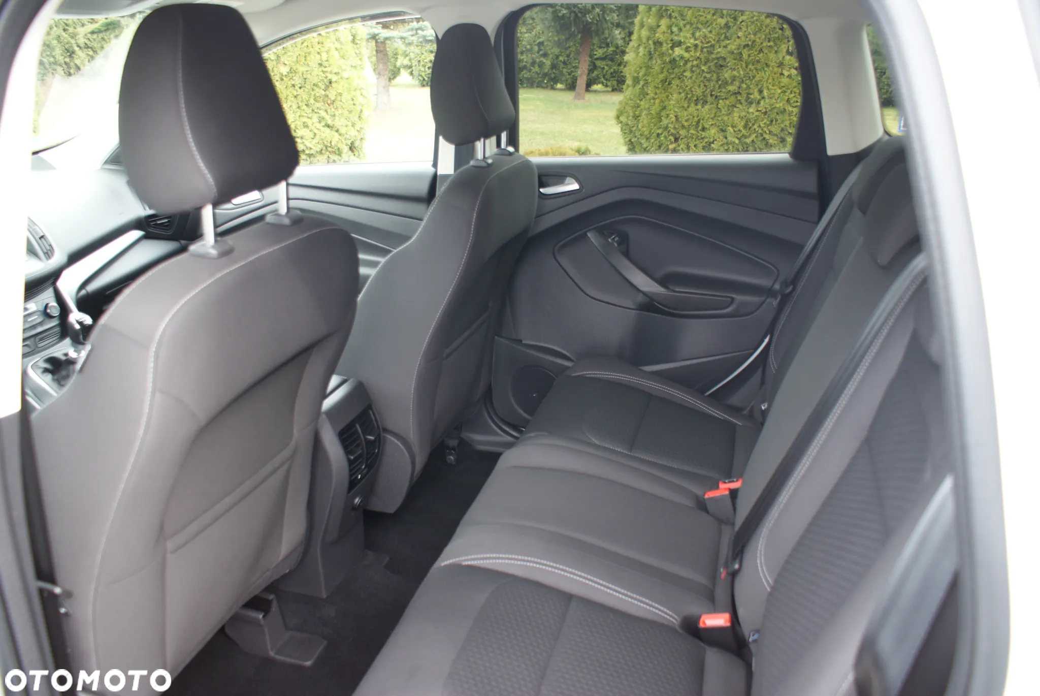 Ford Kuga - 6