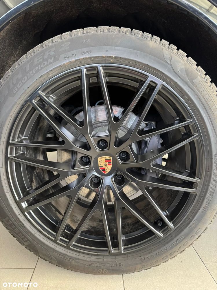 Porsche Cayenne E-Hybrid Platinum Edition - 6