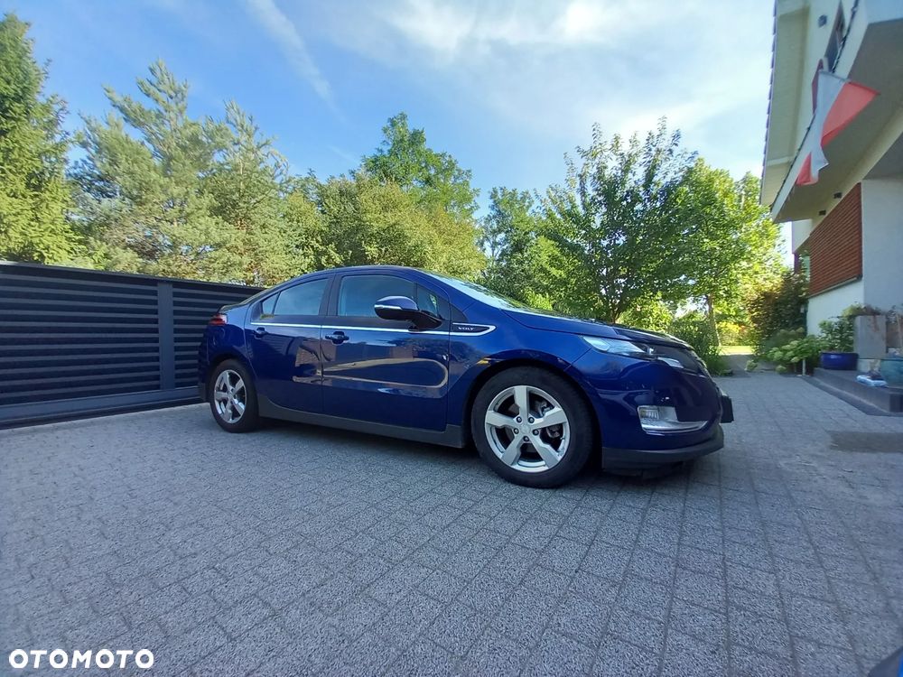 Chevrolet Volt - 4