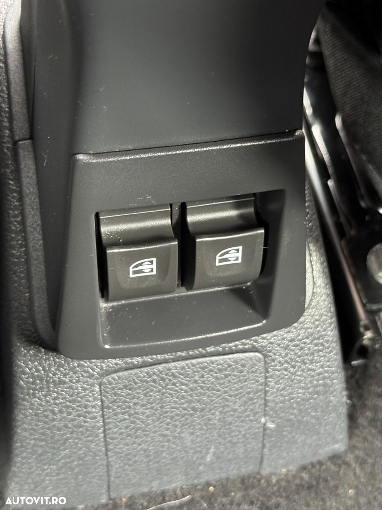 Dacia Sandero Stepway dCi 90 S&S Prestige - 17