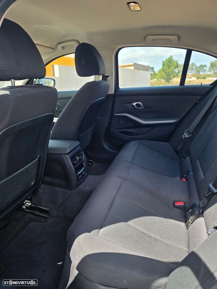 BMW 330 e Corporate Edition Auto - 8
