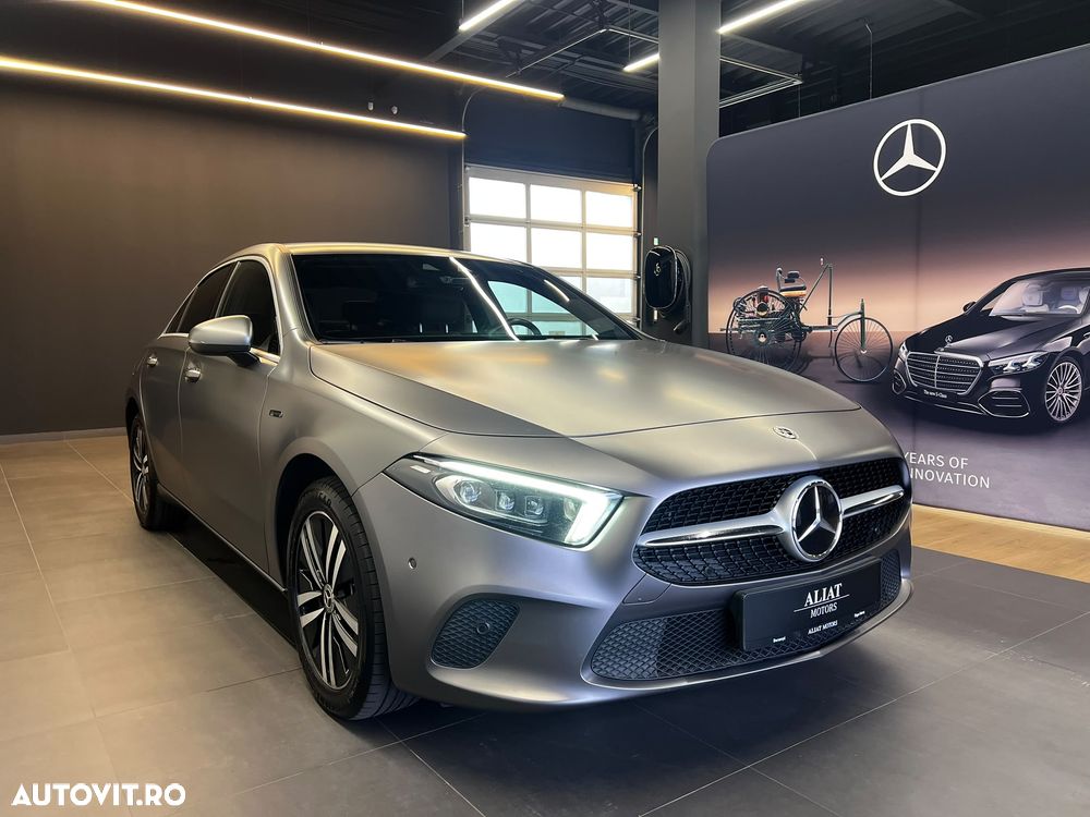 Mercedes-Benz A 250 e 8G-DCT - 5