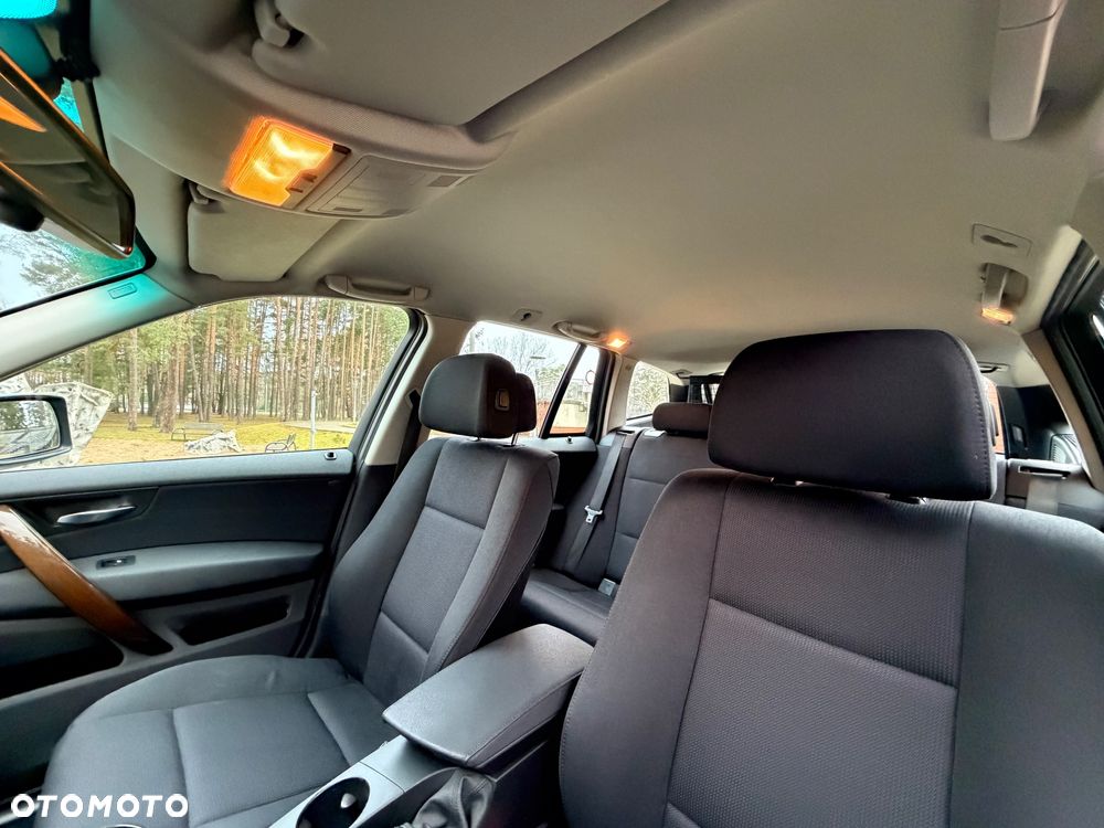 BMW X3 xDrive20d - 32