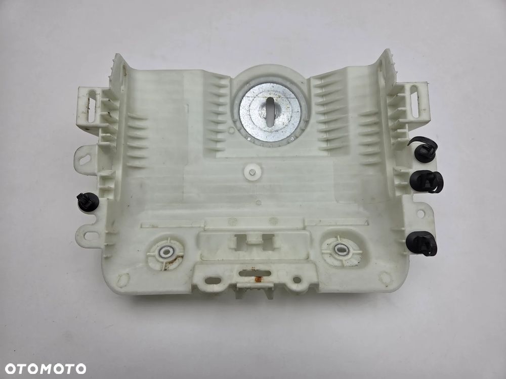 Mocowanie skrzynki bezpieczników JX6T-14A254  Ford ESCAPE MK4 KUGA FOCUS PUMA - 7