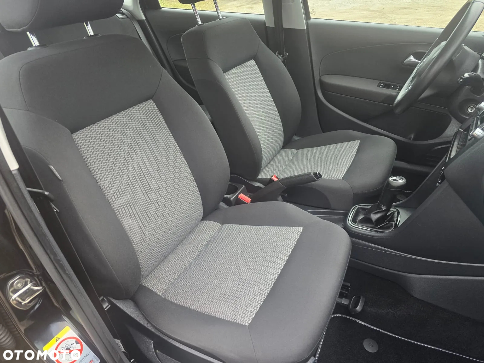 Volkswagen Polo 1.2 TSI Black/Silver Edition - 26