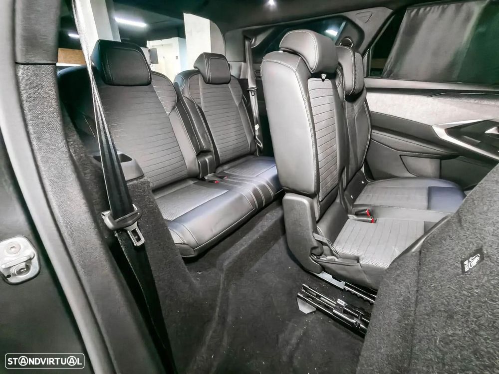 Peugeot E-5008 73 kWh GT - 20