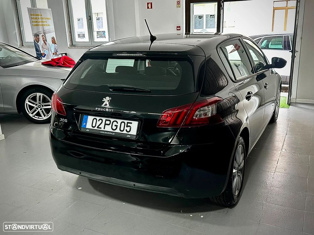 Peugeot 308 1.6 HDi Active — fotografia 8