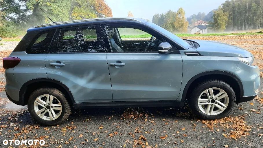 Suzuki Vitara 1.5 DualJet Hybrid Premium Plus 4WD AGS - 4