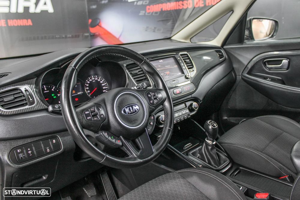 Kia Carens 1.7 CRDi ISG TX - 21
