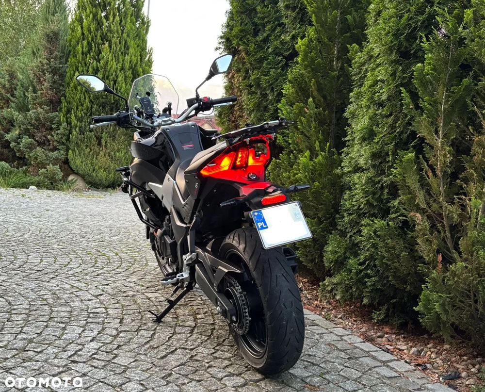 VOGE 500DS - 7