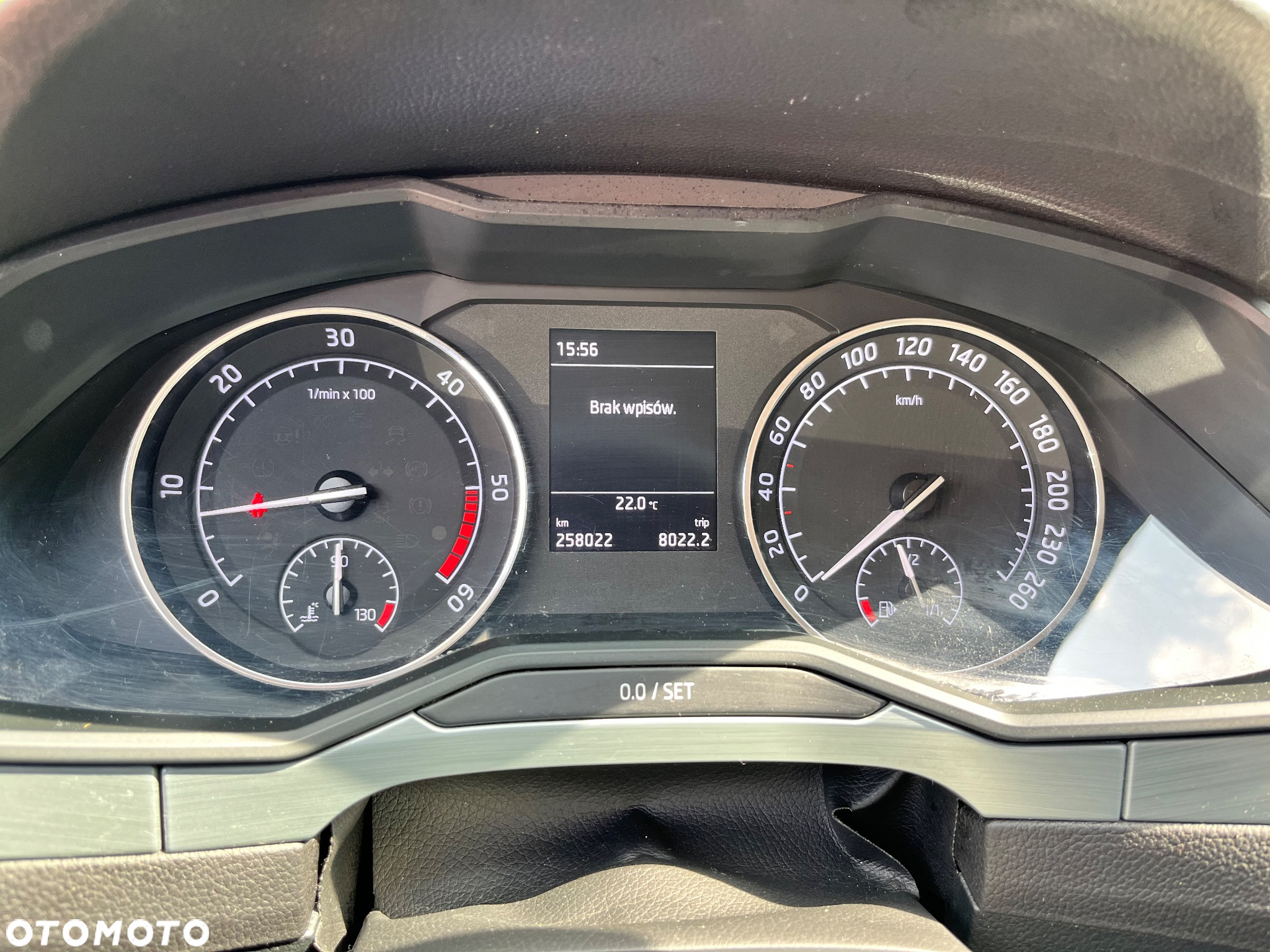 Skoda Superb 2.0 TDI Ambition - 36