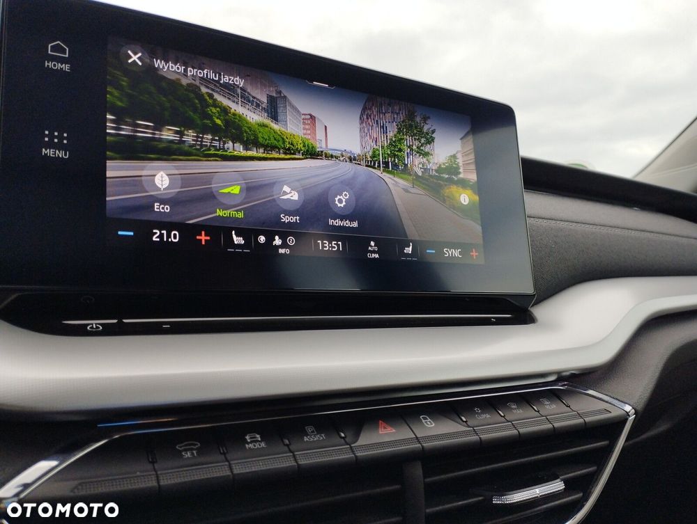 Skoda Octavia 2.0 TDI Style DSG - 24