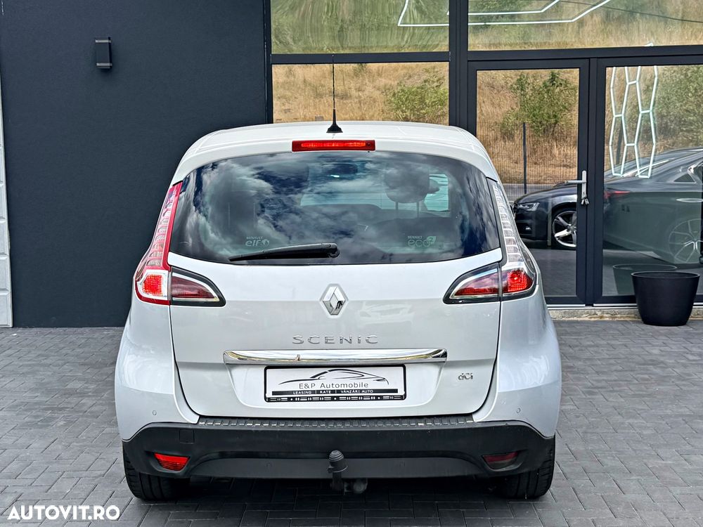 Renault Scenic - 11