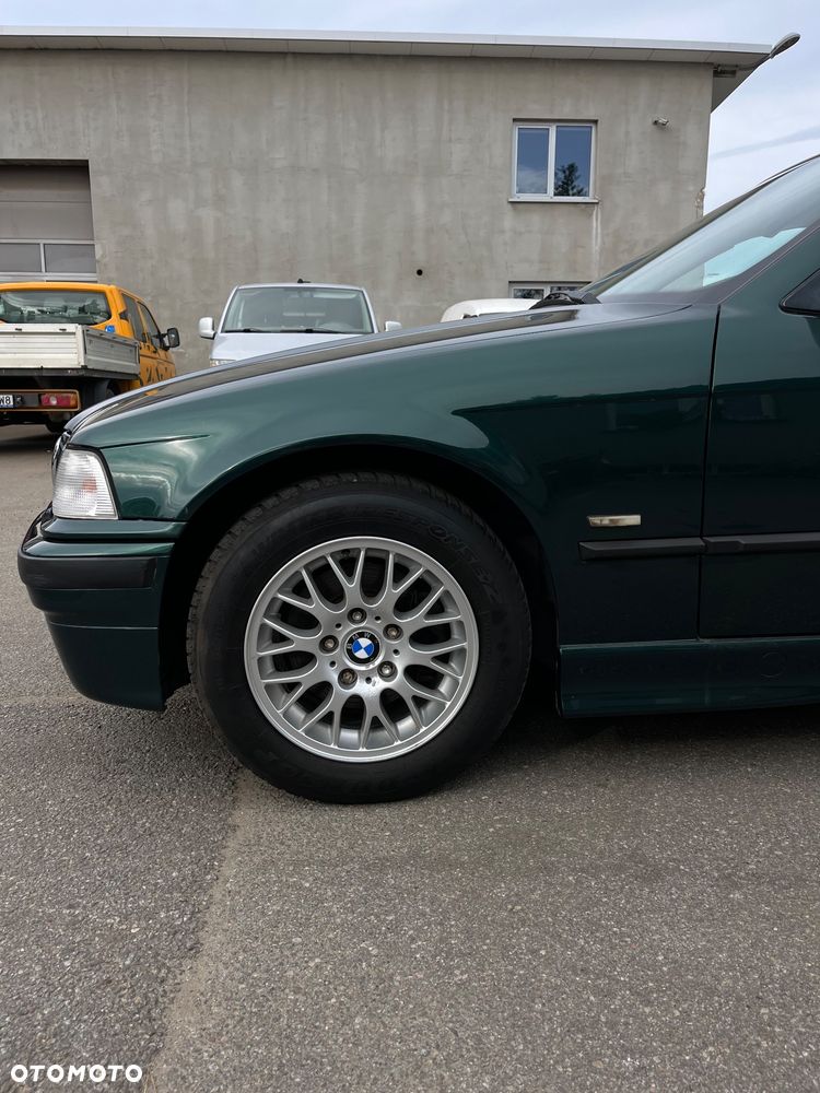 BMW Seria 3 - 10