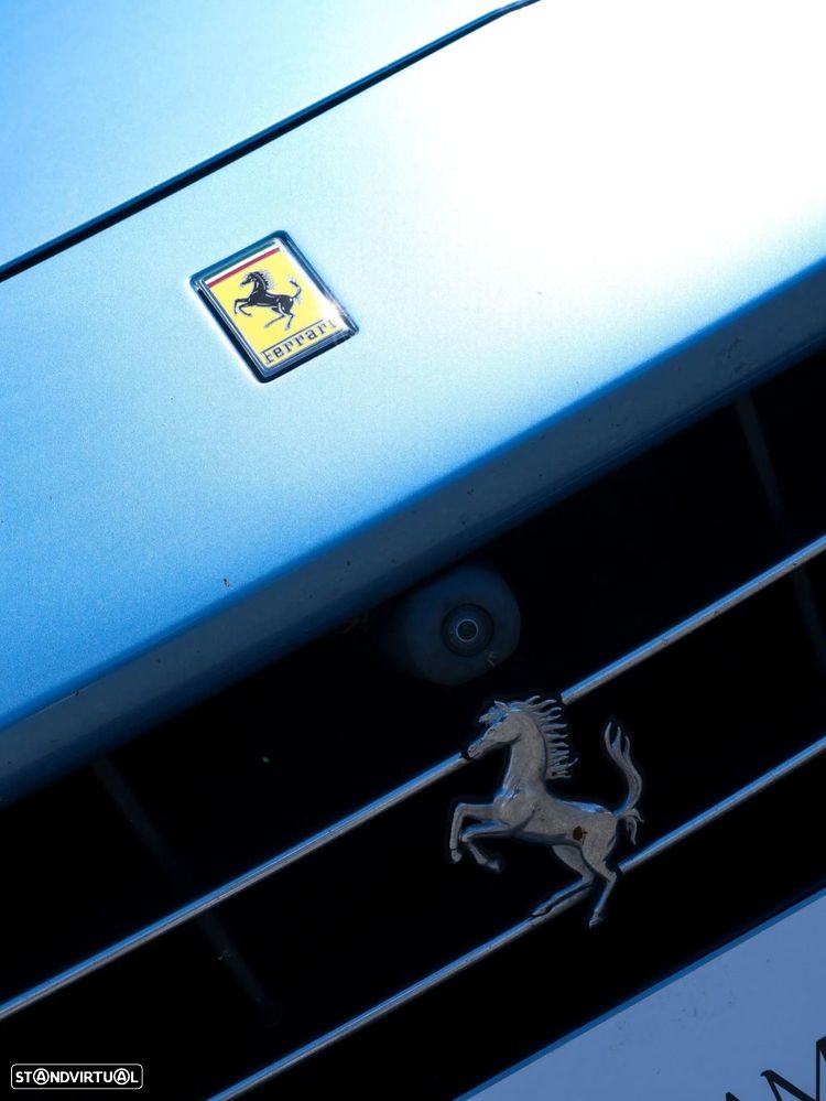 Ferrari Portofino 3.9 Twin-Turbo V8 - 16