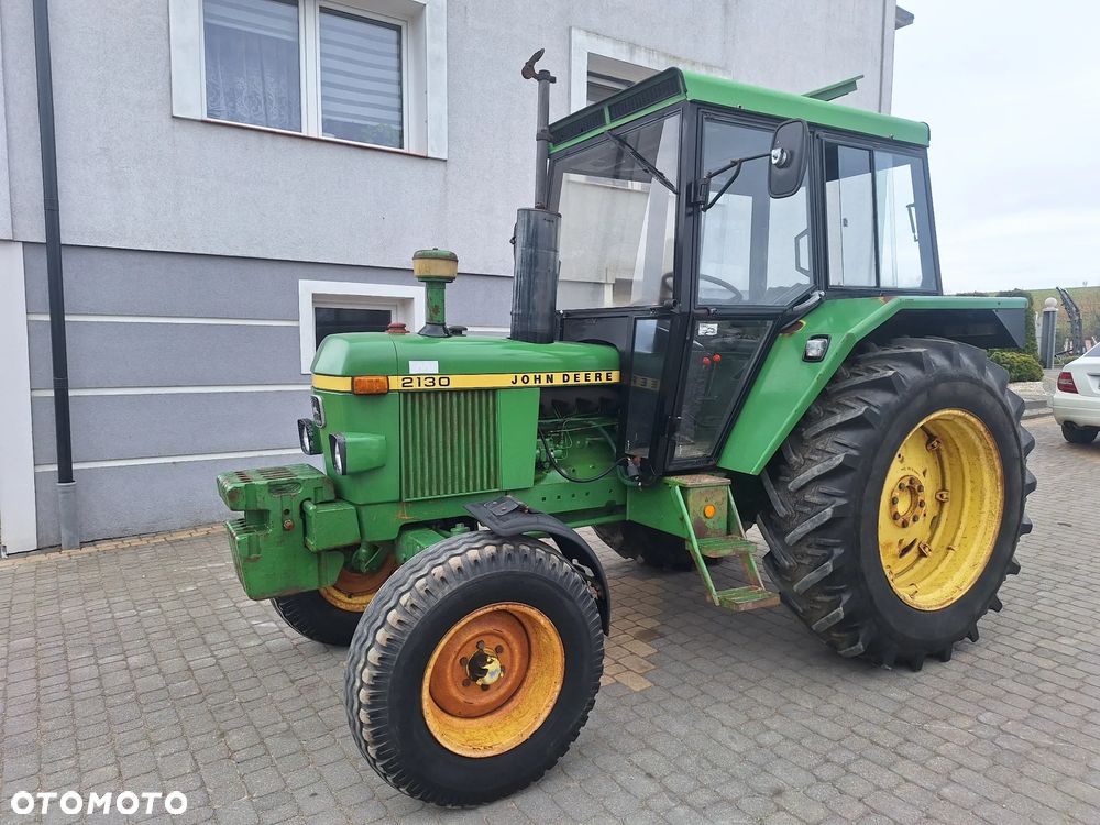 John Deere 2130 - 10