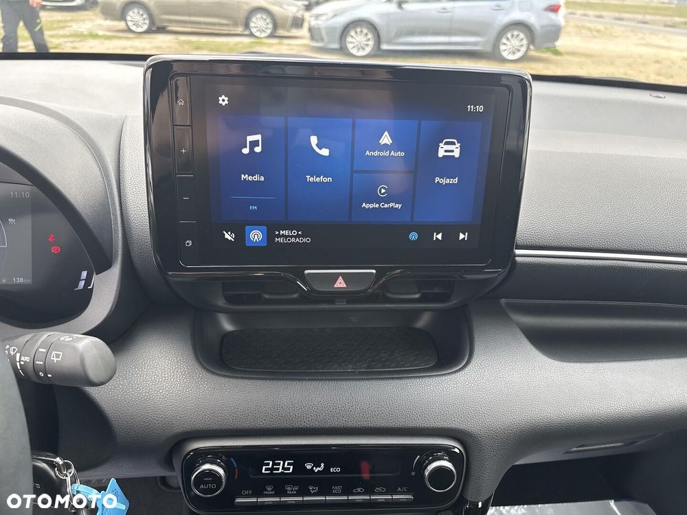 Toyota Yaris Hybrid 1.5 Style - 18