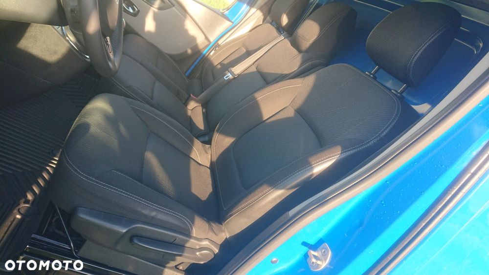 Renault TRAFIC - 35