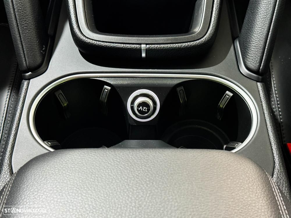 Porsche Cayenne Coupé E-Hybrid Platinum Edition - 26