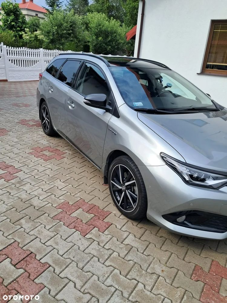 Toyota Auris Hybrid 135 Selection - 3