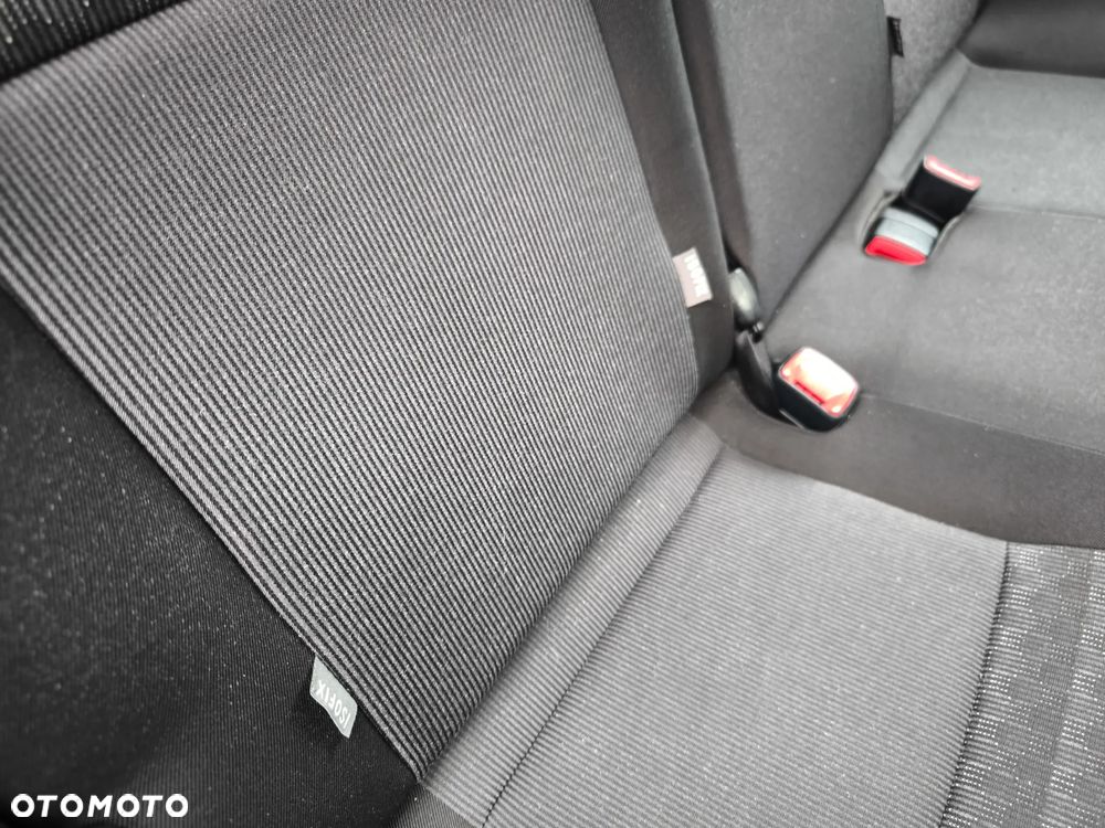 Toyota Yaris 1.33 Active MS - 30