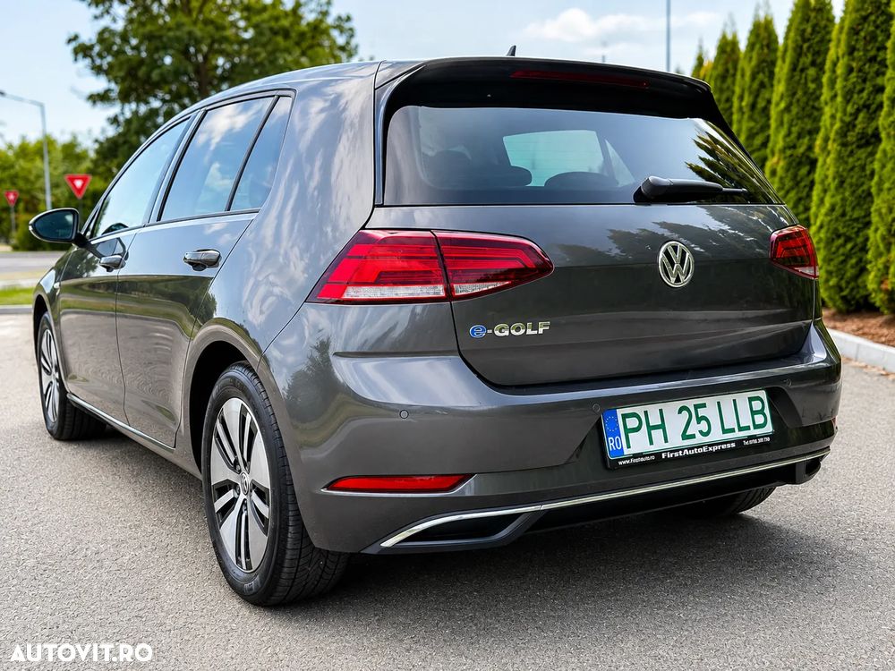 Volkswagen e-Golf - 4