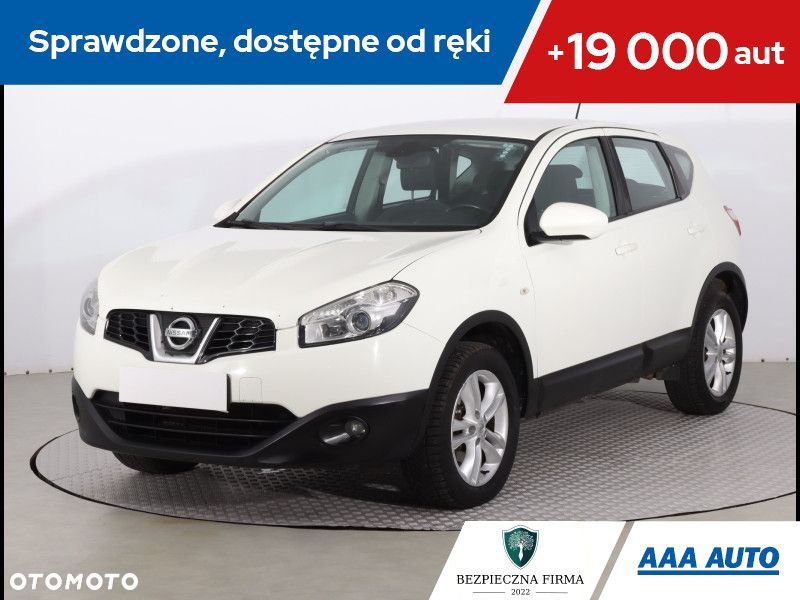 Nissan Qashqai - 1