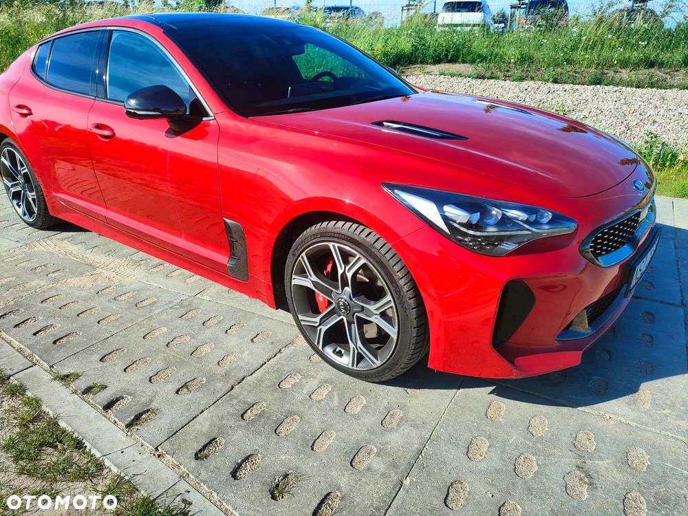 Kia Stinger - 4