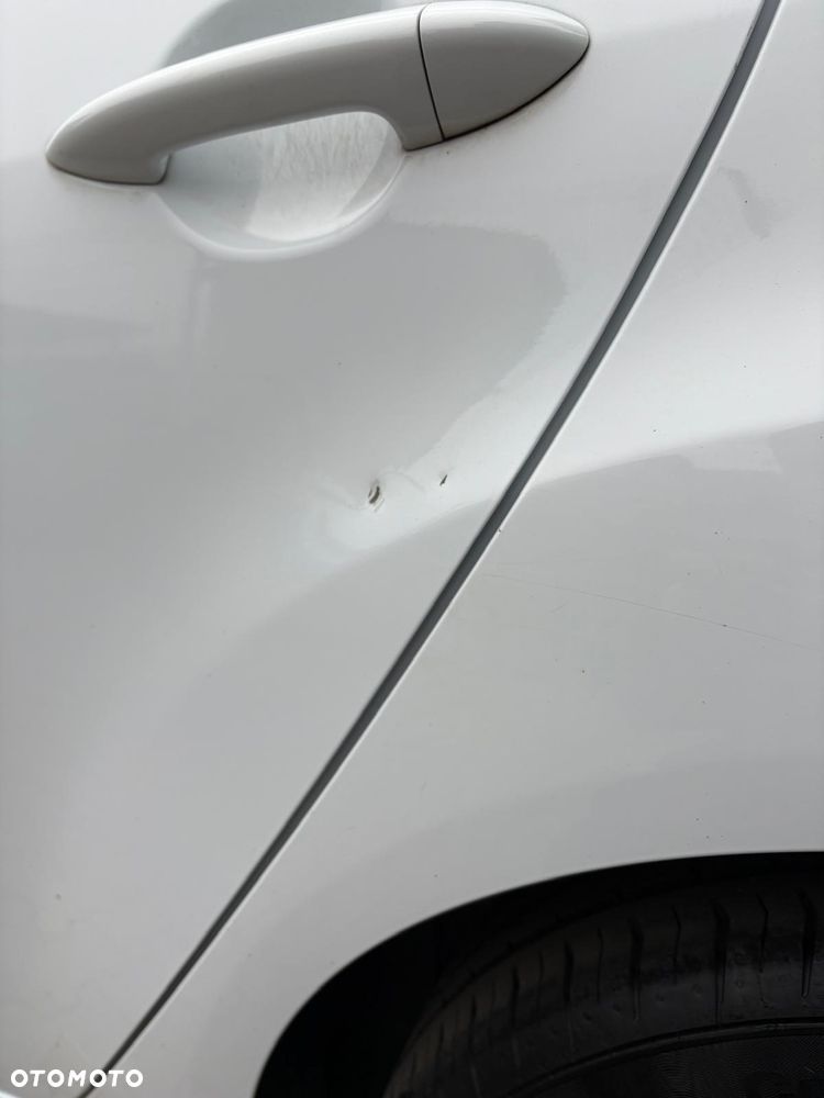 Kia Venga 1.6 M - 33